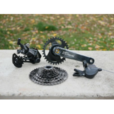 Шифтер 9 Х 2 Shimano CUES SL-U4000-10R, 9 шв. пара