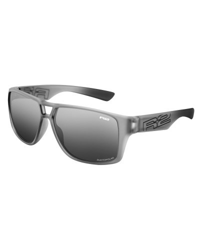 Окуляри R2 Master сіро-чорні, лінзи фотохромні grey Polarized (CAT. 2-3)